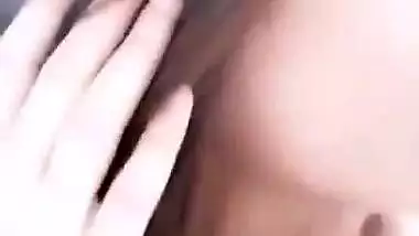 Poonam Pandey webinar on covid – Uncut nipple slip