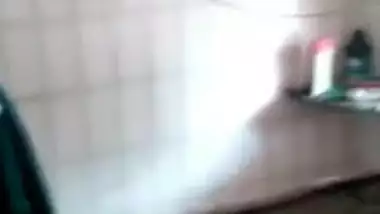 Young Indian girl caught in home porn dressing up in the shower