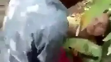 A village whore’s desi chudai by a group of perverts