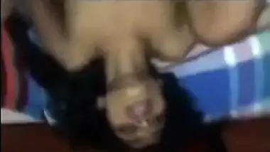 Indian guy buys a camera and tests it during amateur porn activity