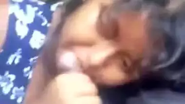 Punjabi cutie sexy blowjob MMS clip
