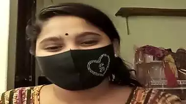 Cute masked girl naked thick boobs and sexy pussy