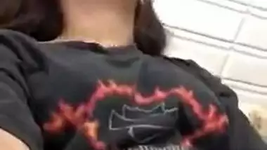 Indian porn movie of an amateur girlfriend finger fucking her cookie on web camera
